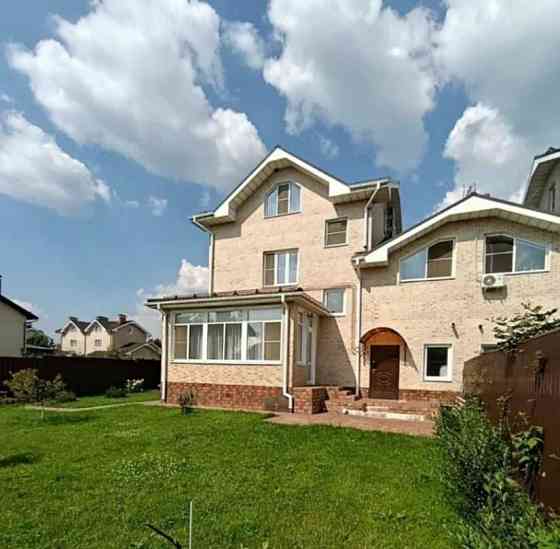 Коттедж, 230 м2, 6 соток, 3 эт. Москва