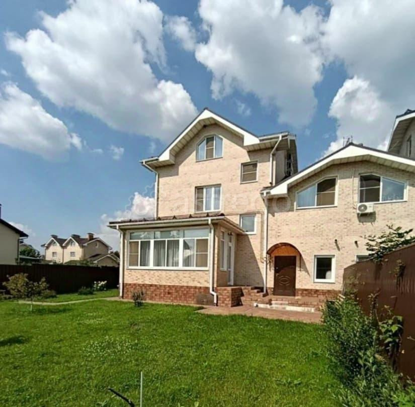 Коттедж, 230 м2, 6 соток, 3 эт. Москва - изображение 3