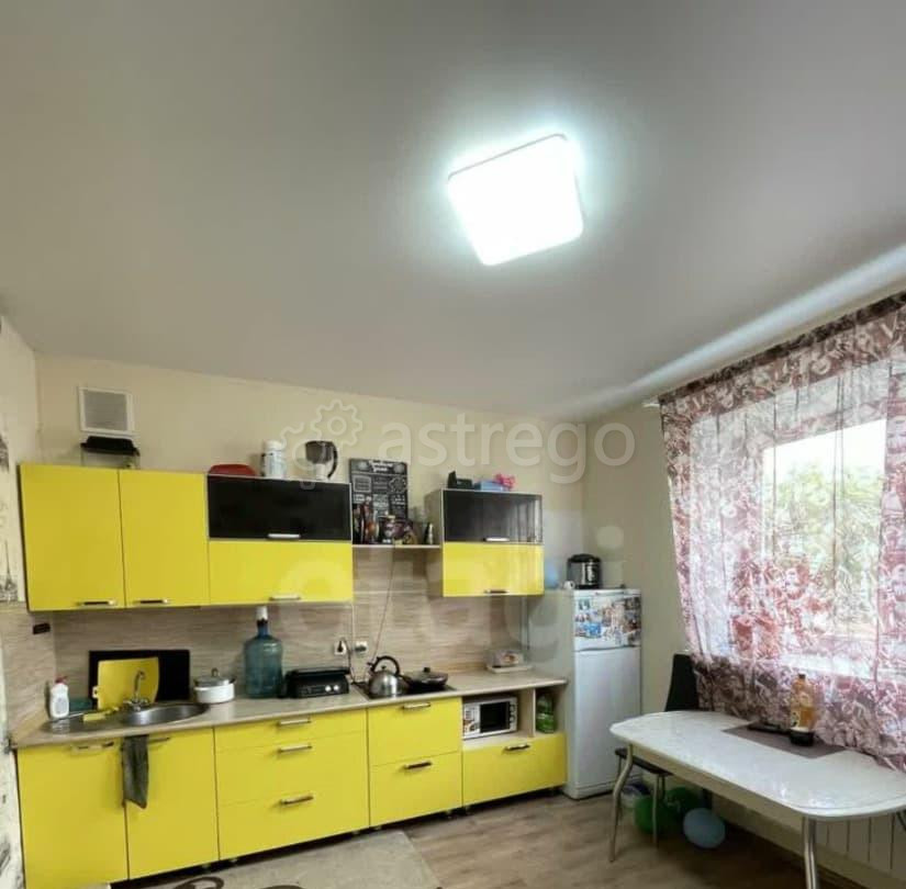 3-комн. квартира, 93.1 м2, 1/5 эт. Котлас - изображение 1