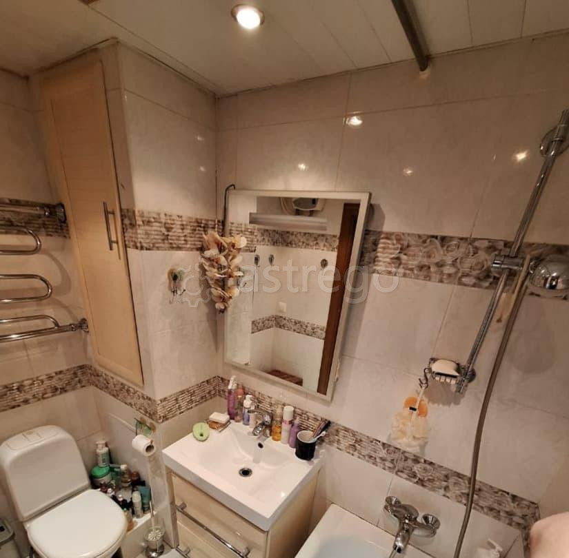 Комната, 14 м2, 1/9 эт. Москва - изображение 2
