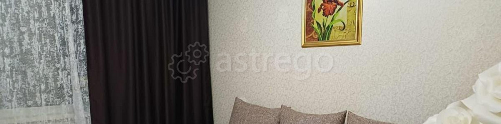 1-комн. квартира, 28 м2, 3/5 эт. Яровое - изображение 1