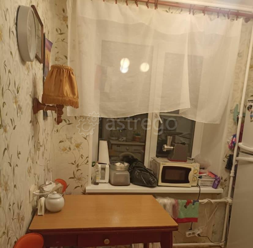 Комната, 12 м2, 4/5 эт. Санкт-Петербург - изображение 1