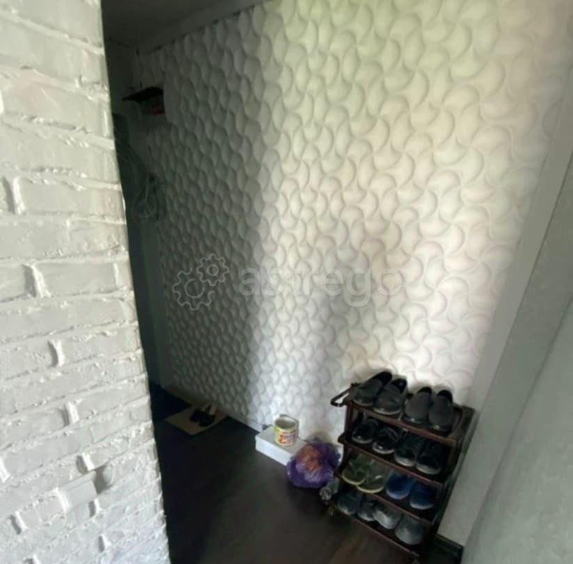 3-комн. квартира, 60 м2, 5/5 эт. Астрахань - изображение 1
