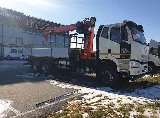 Бортовой автомобиль с краном манипулятором Horyong 217 на шасси Iveco-Hongyan Екатеринбург