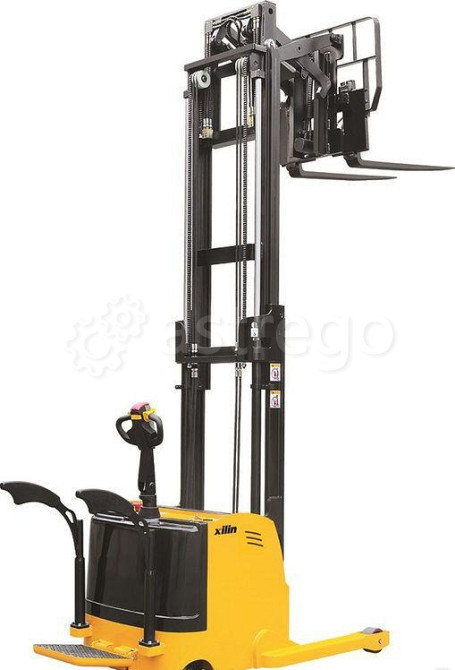 Штабелер самоходный 2,0 т 3,5 м TOR CQDH20A-II с раздвижными вилами и противовесом (сопровождаемый) Хабаровск - изображение 1