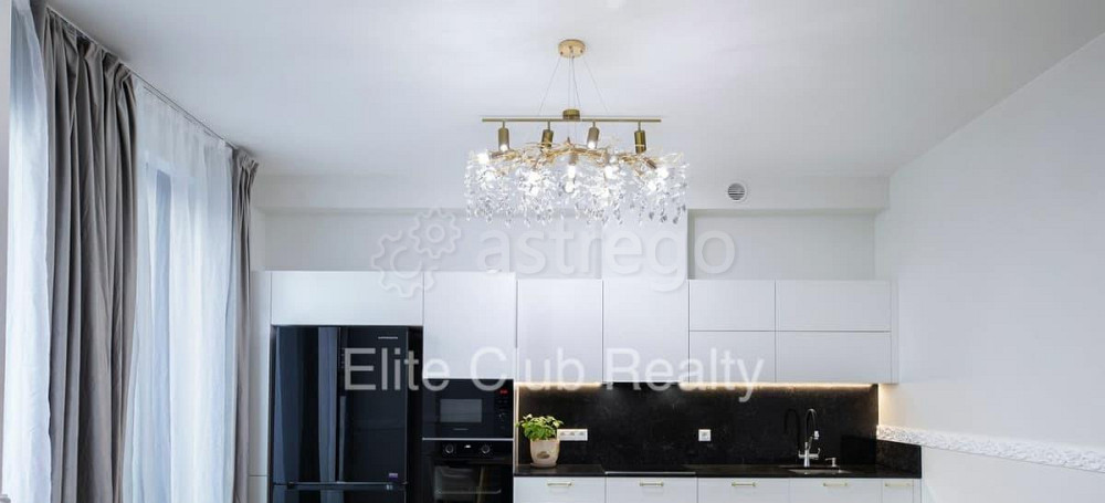 3-комн. квартира, 90 м2, 6/9 эт. Санкт-Петербург - изображение 1