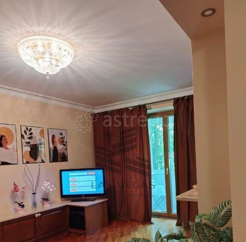 3-комн. квартира, 85 м2, 3/3 эт. Москва - изображение 1