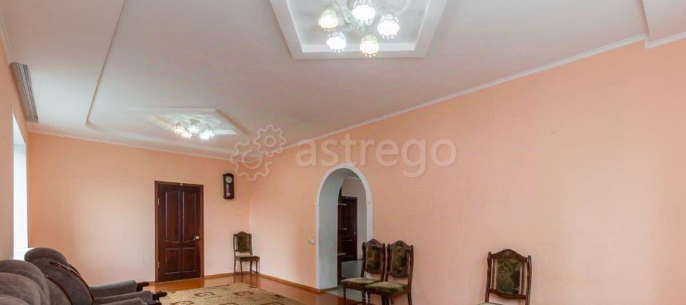 Дом, 94.5 м2, 10.8 сотки, 1 эт. Новоалтайск - изображение 1