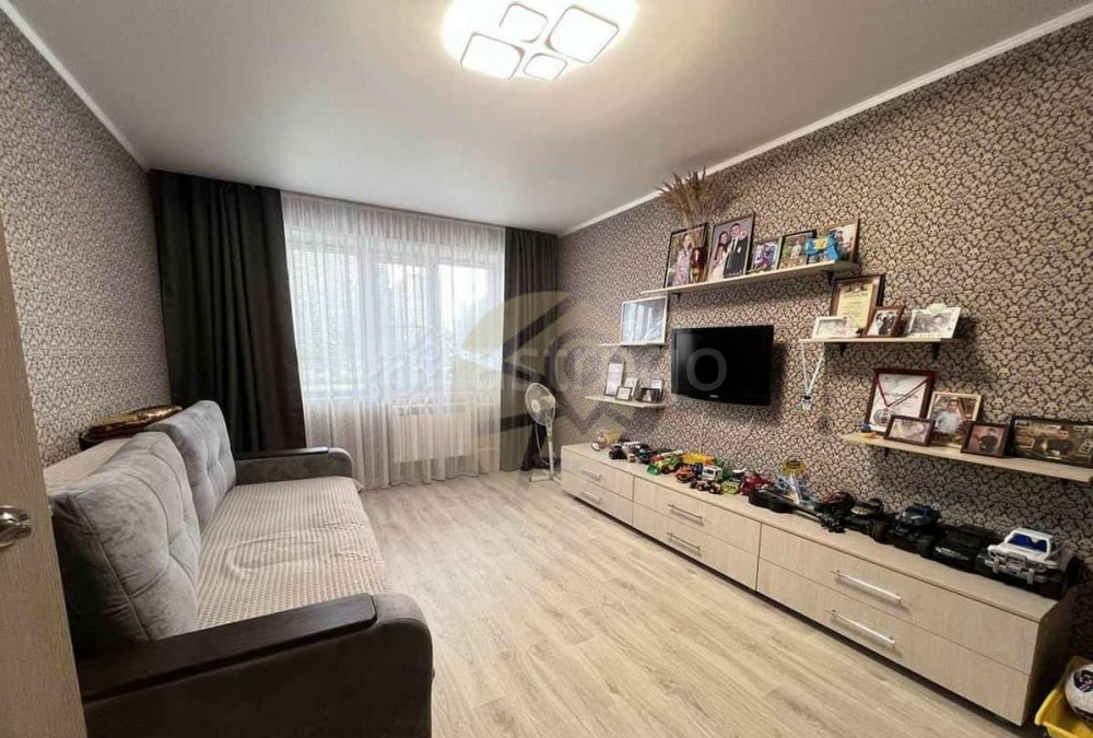 4-комн. квартира, 80 м2, 2/9 эт. Старый Оскол - изображение 2