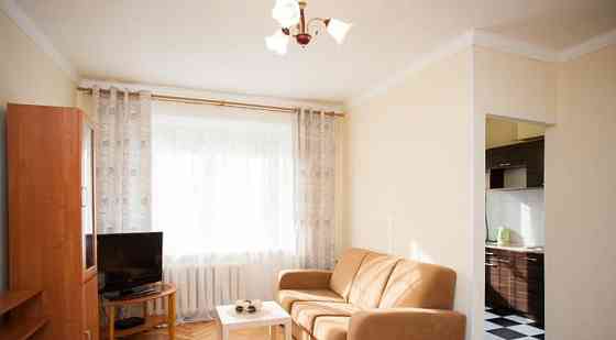 1-комн. квартира, 38 м2, 1/5 эт. Москва
