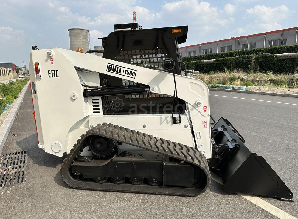 Мини-погрузчик BULL SLC1500 1,5 т Пермь - изображение 1