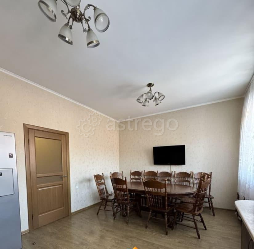 Дом, 220 м2, 10 соток, 3 эт. Уфа - изображение 7