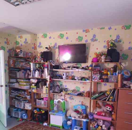 4-комн. квартира, 81 м2, 1/10 эт. Красноярск