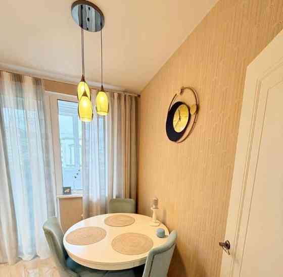 2-комн. квартира, 56 м2, 8/17 эт. Домодедово