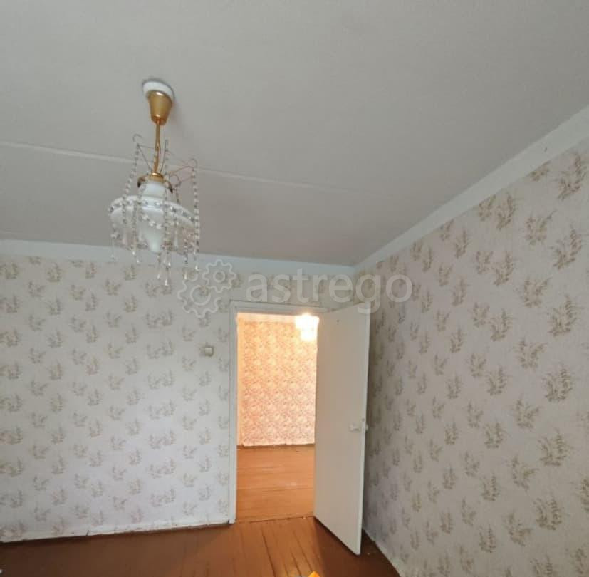 4-комн. квартира, 60 м2, 1/5 эт. Уфа - изображение 1
