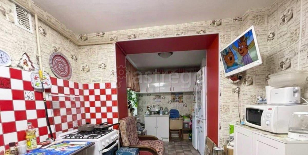 5-комн. квартира, 111.7 м2, 3/3 эт. Санкт-Петербург - изображение 4