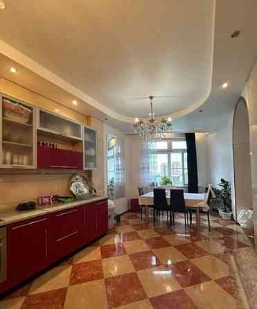 3-комн. квартира, 130 м2, 15/19 эт. Москва
