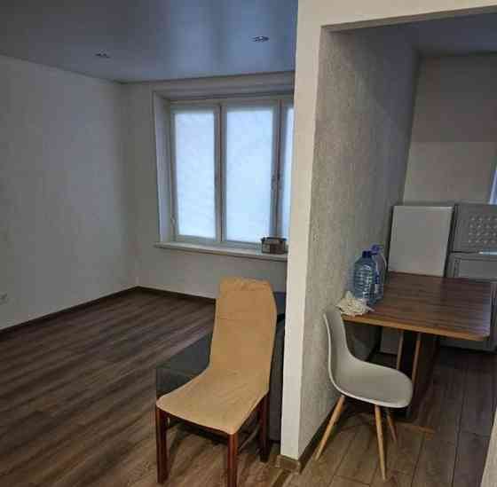 2-комн. квартира, 45 м2, 1/5 эт. Москва