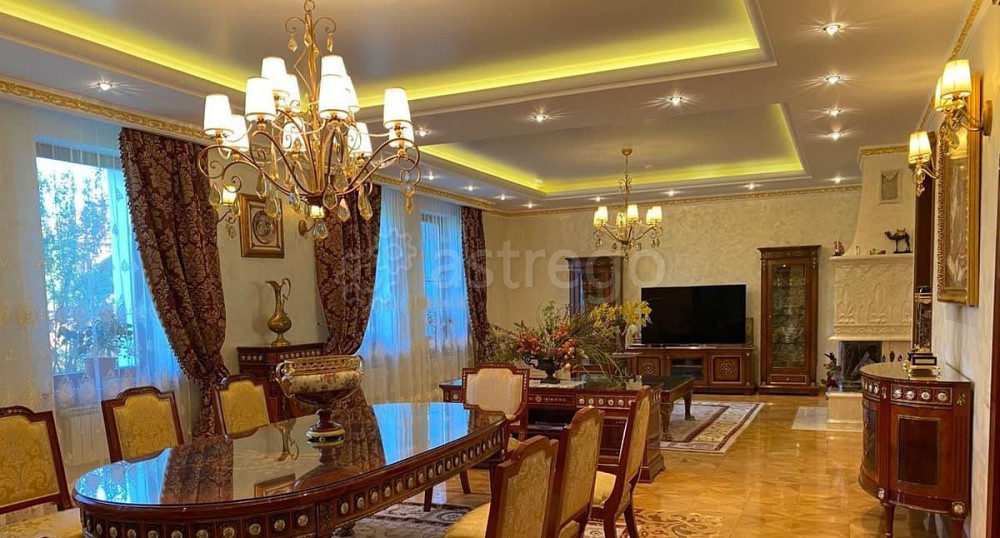 Коттедж, 600 м2, 18.5 сотки, 3 эт. Красноярск - изображение 1