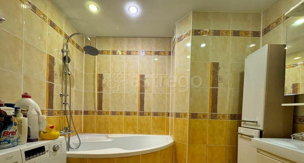 3-комн. квартира, 71 м2, 8/10 эт. Клин - изображение 2