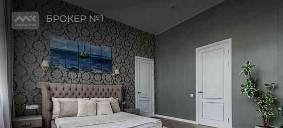 4-комн. квартира, 170 м2, 3/5 эт. Санкт-Петербург