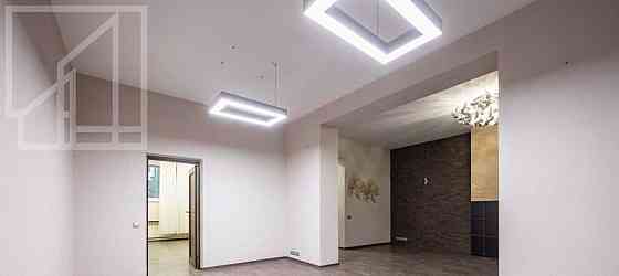6-комн. квартира, 329 м2, 3/3 эт. Москва