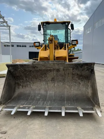 Экскаватор-Погрузчик сдам в аренду. Москва