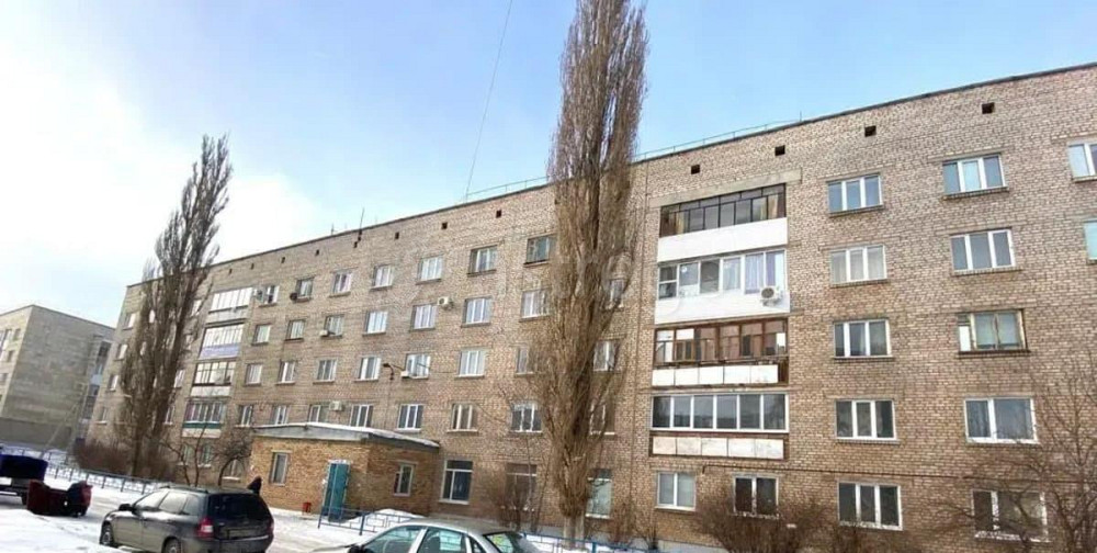 Комната, 18 м2, 1/5 эт. Октябрьский - изображение 1