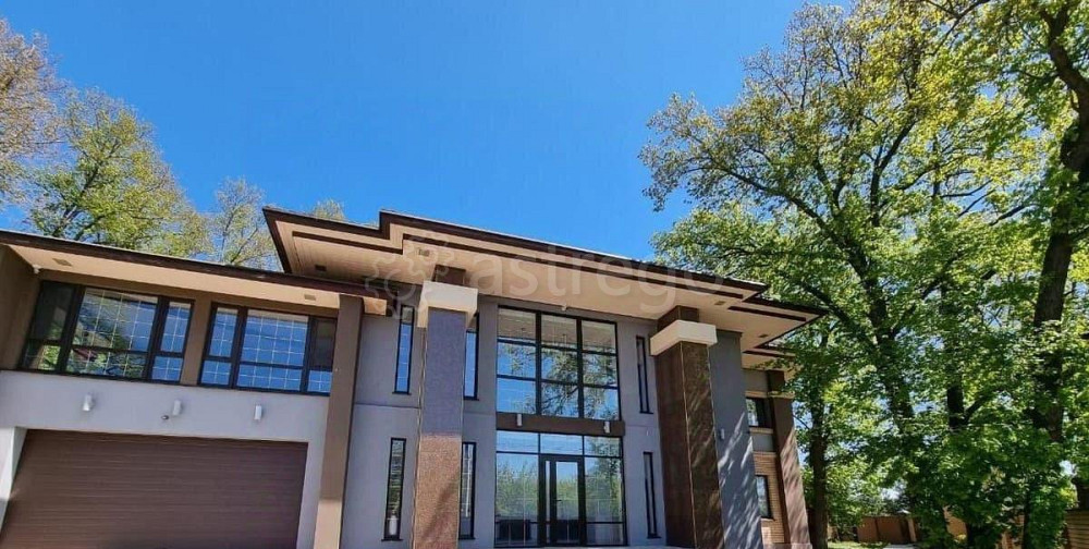 Коттедж, 700 м2, 20 соток, 3 эт. Чишмы - изображение 1