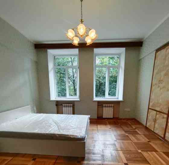 3-комн. квартира, 77 м2, 3/5 эт. Москва