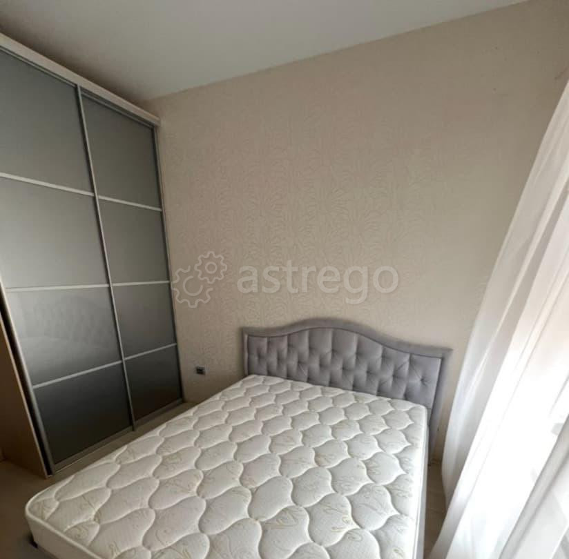 3-комн. квартира, 80 м2, 4/8 эт. Санкт-Петербург - изображение 1