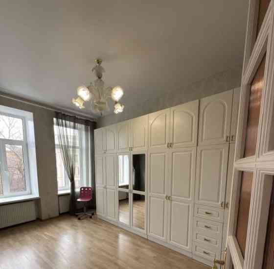 3-комн. квартира, 90 м2, 4/6 эт. Санкт-Петербург