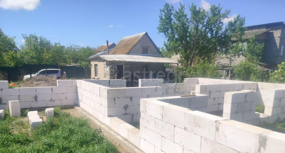 Дом, 25.9 м2, 5.8 сотки, 1 эт. Астрахань - изображение 1