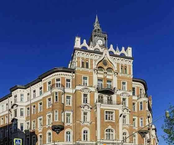 Комната, 29.6 м2, 2/5 эт. Москва