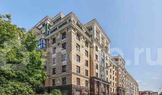 3-комн. квартира, 121.3 м2, 2/9 эт. Москва