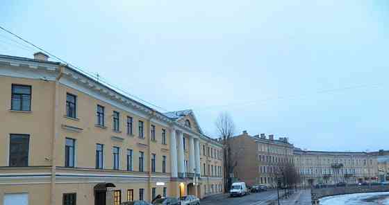 4-комн. квартира, 155.5 м2, 3/3 эт. Санкт-Петербург