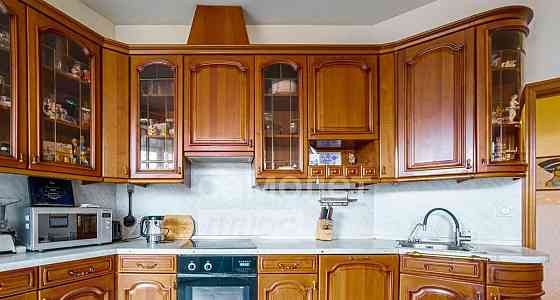 5-комн. квартира, 127 м2, 4/4 эт. Санкт-Петербург