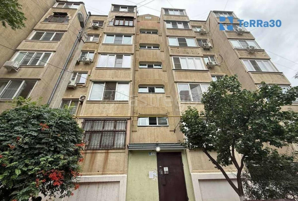 3-комн. квартира, 115 м2, 1/6 эт. Астрахань - изображение 1