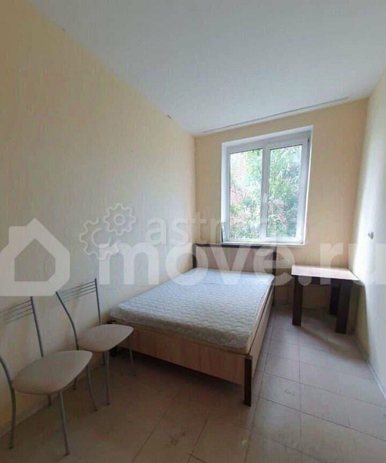 Комната, 18 м2, 2/4 эт. Москва - изображение 1