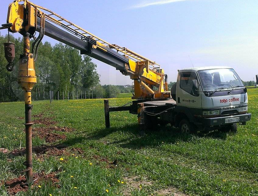 Аренда ямобура Mitsubishi Canter ( услуги БКМ) Москва - изображение 1