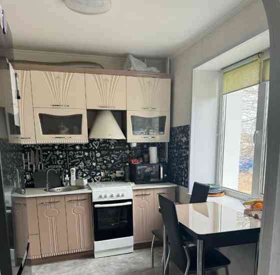 2-комн. квартира, 46 м2, 1/3 эт. Емельяново