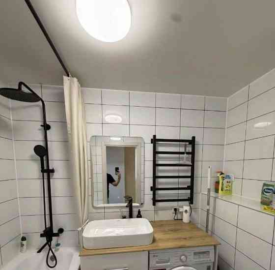 2-комн. квартира, 35 м2, 20/33 эт. Москва