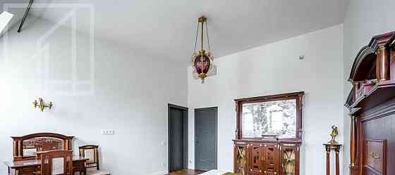 5-комн. квартира, 140 м2, 6/7 эт. Москва