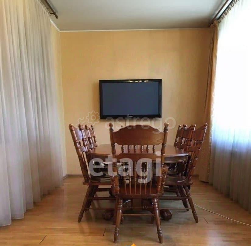 3-комн. квартира, 104.5 м2, 1/3 эт. Бийск - изображение 1