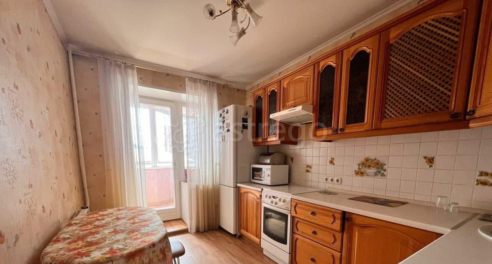 2-комн. квартира, 61 м2, 6/10 эт. Красноярск - изображение 1