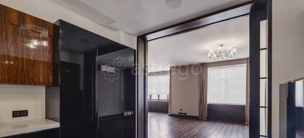 3-комн. квартира, 249.3 м2, 5/7 эт. Москва - изображение 2