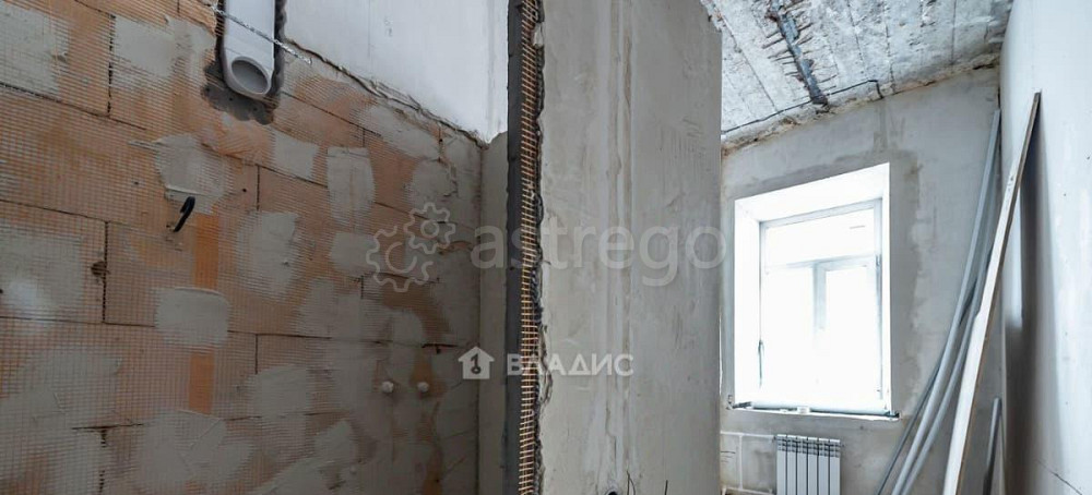 6-комн. квартира, 77 м2, 1/6 эт. Санкт-Петербург - изображение 2