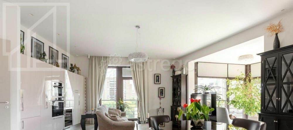 4-комн. квартира, 140 м2, 6/8 эт. Москва - изображение 1