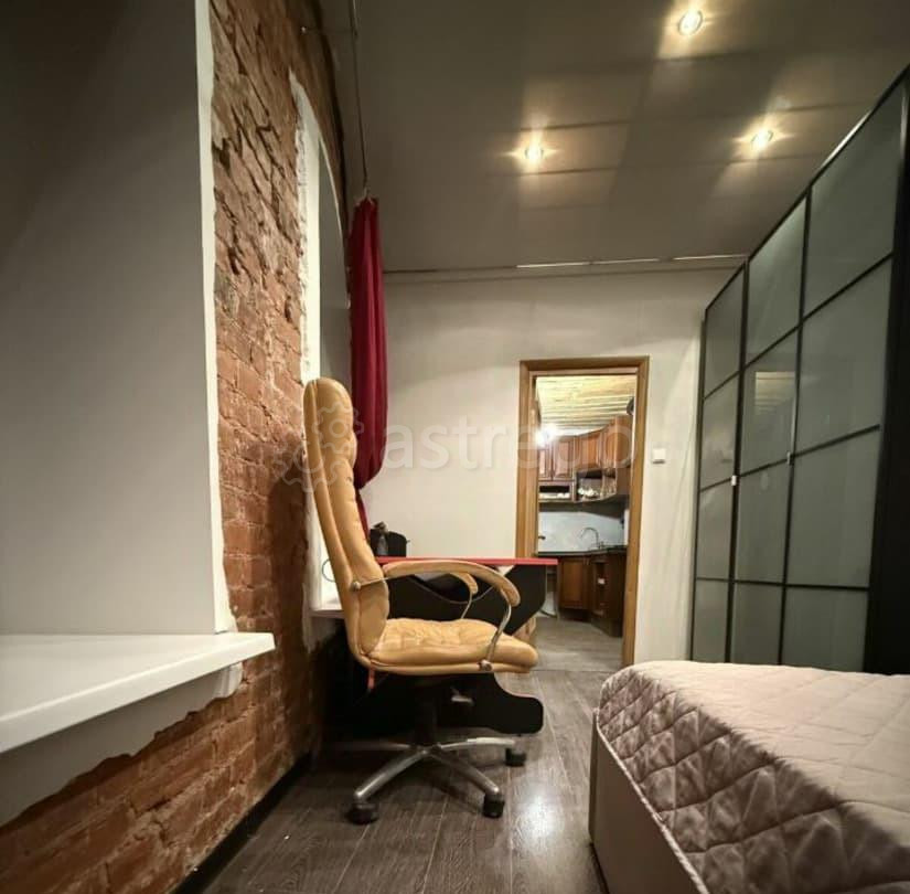 2-комн. квартира, 65 м2, 3/5 эт. Санкт-Петербург - изображение 1