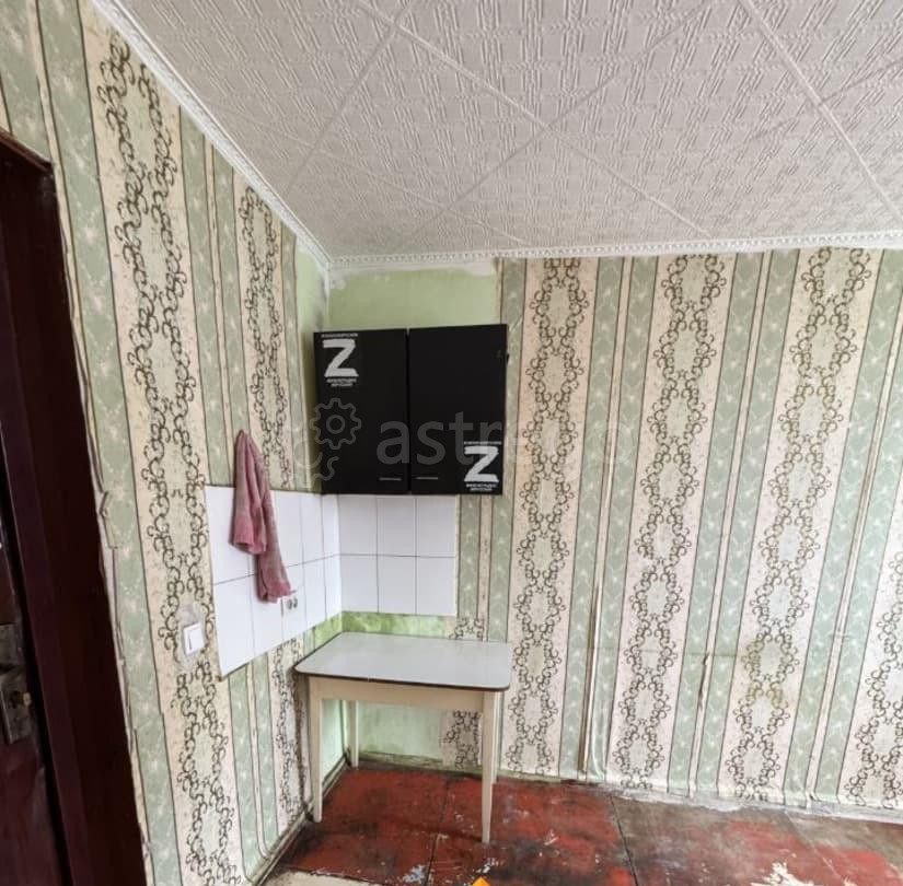 Комната, 13 м2, 5/5 эт. Новоалтайск - изображение 2